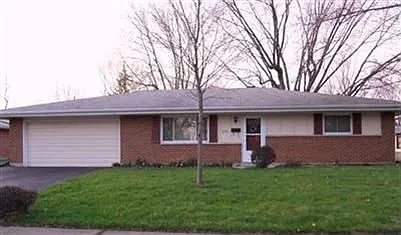 331 Winnimac Ave photo 1