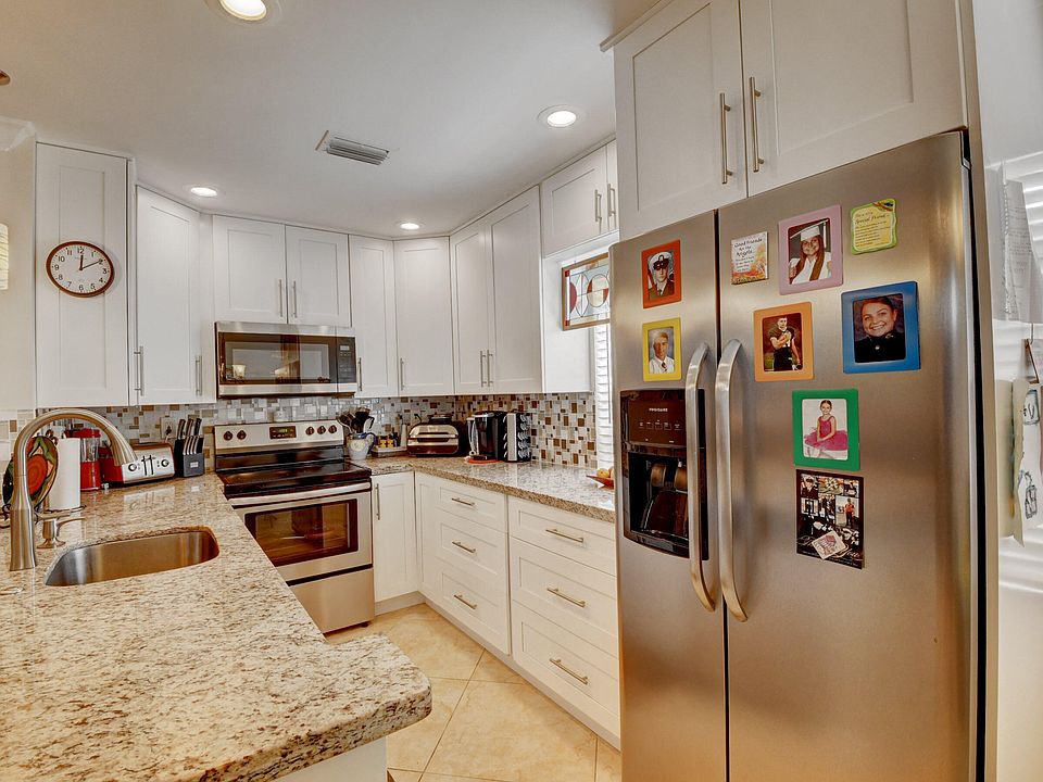 954 Flanders St T, Delray Beach, FL 33484 Zillow