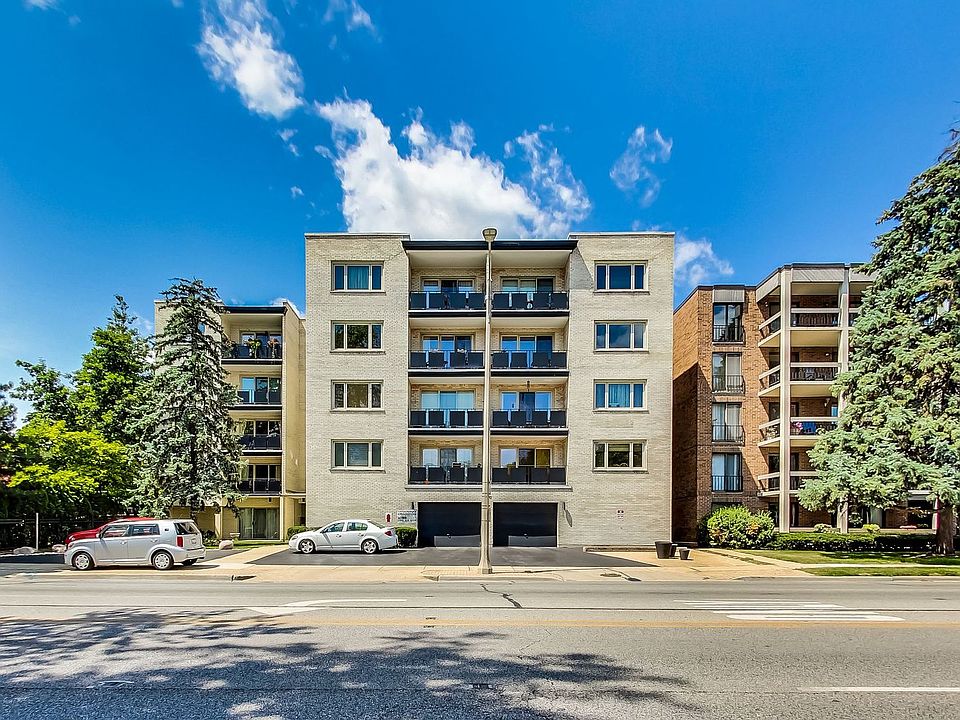 1st image of 1010 N Harlem Ave APT 202
