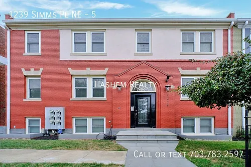 1239 Simms Pl NE #5 Photo 1