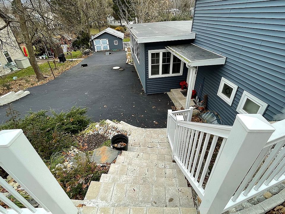 1st image of 676 Jersey Ave
