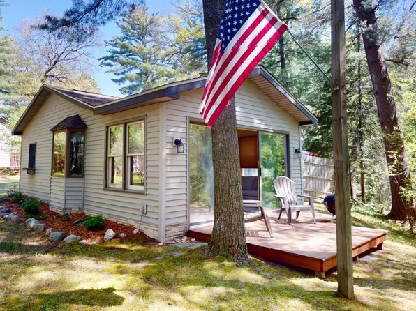 11987 Lancewood Dr, Roscommon, MI 48653