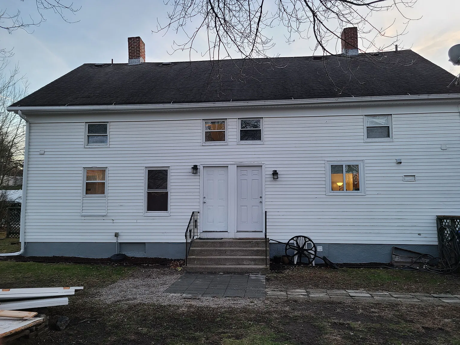 3 bed, 1.5 bath, 1050 sqft, $1,650 — Photo 2