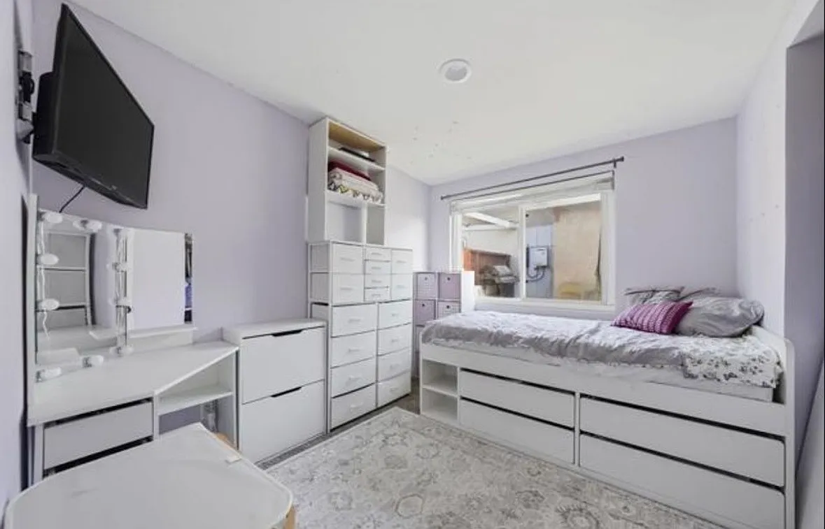 3 bed, 1456 sqft, $4,400 — Photo 4