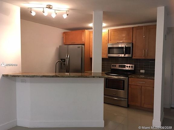 2nd image of 1740 NW North River Dr APT 525