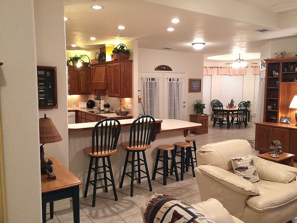 1st image of 108 Raven St