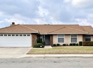 804 N B St, Exeter, CA 93221