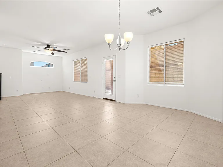 5185 Silent Valley Ave — Photo 8