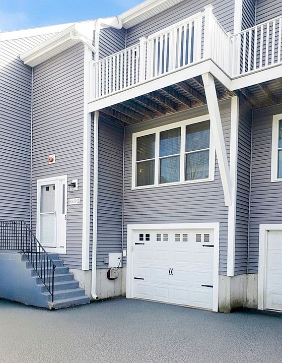 1st image of 660 Thacher St #1402