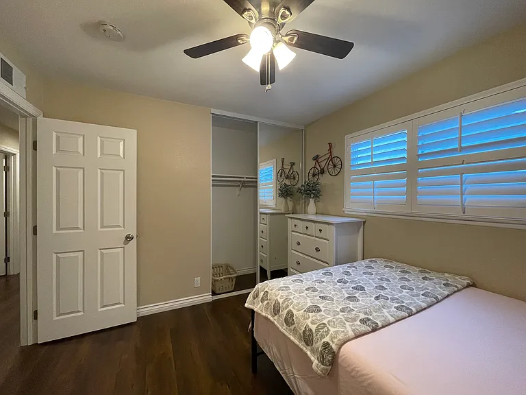 1736 Calle Ciervos — Photo 8