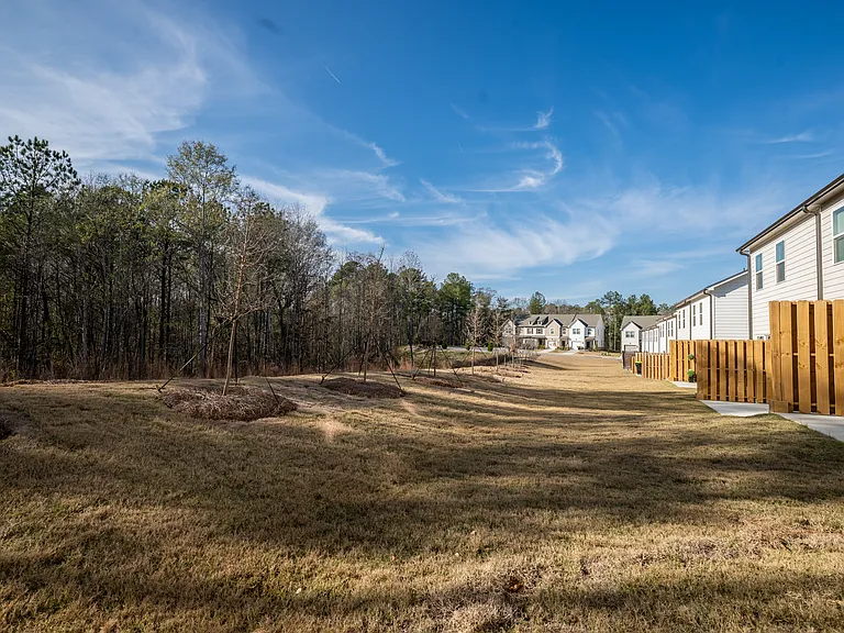 244 Kenoot Dr — Photo 40
