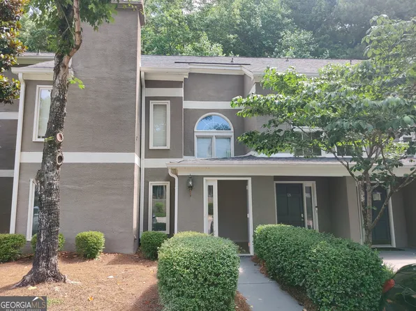 17 Brittany Way NE, Atlanta, GA 30324