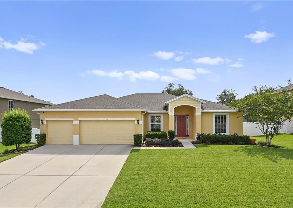 1st image of 417 Lone Heron Way