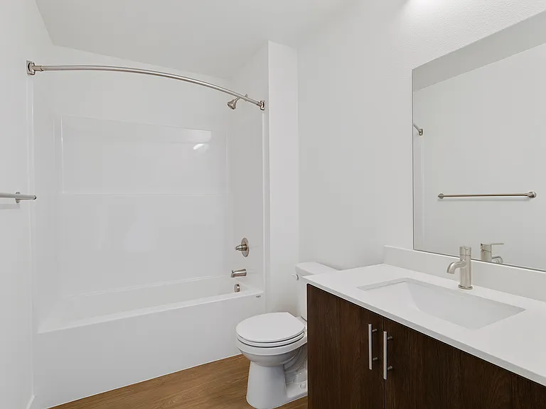 NW 99 Apartments — Photo 36