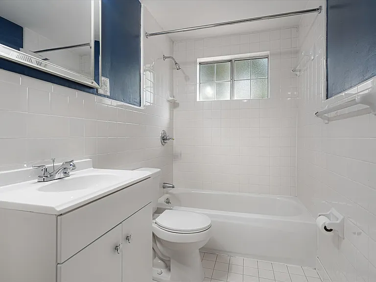 4525 Sequoia Rd — Photo 33