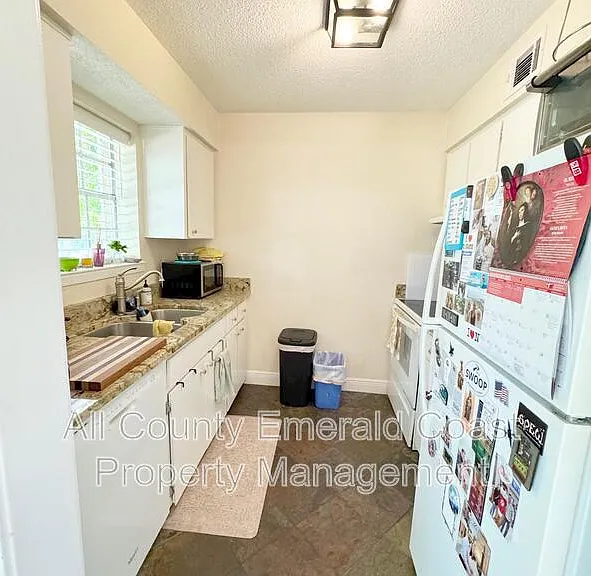 105 Country Club Dr — Photo 22