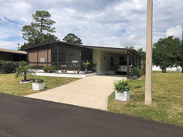 1st image of 244 Windsor Dr