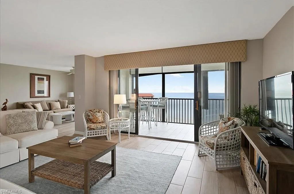 2 bed, 2.0 bath, 1489 sqft, $15,300 — Photo 3