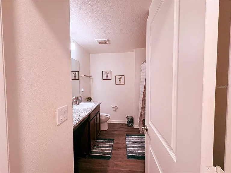 1084 Papaya Cir — Photo 22