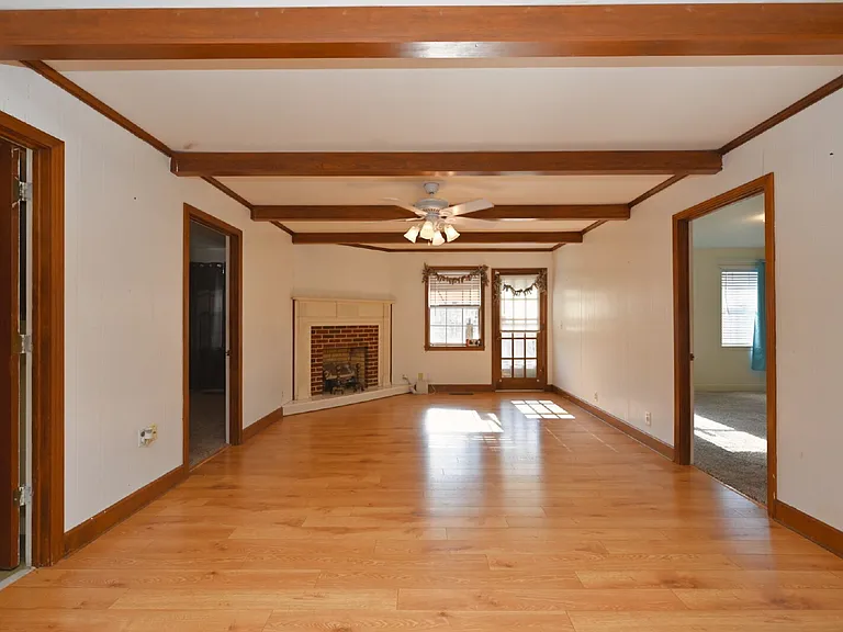 939 Sunset Dr #A — Photo 11