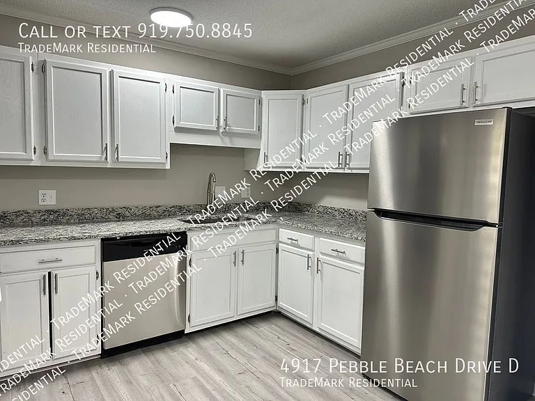 4917 Pebble Beach Dr #D — Photo 1