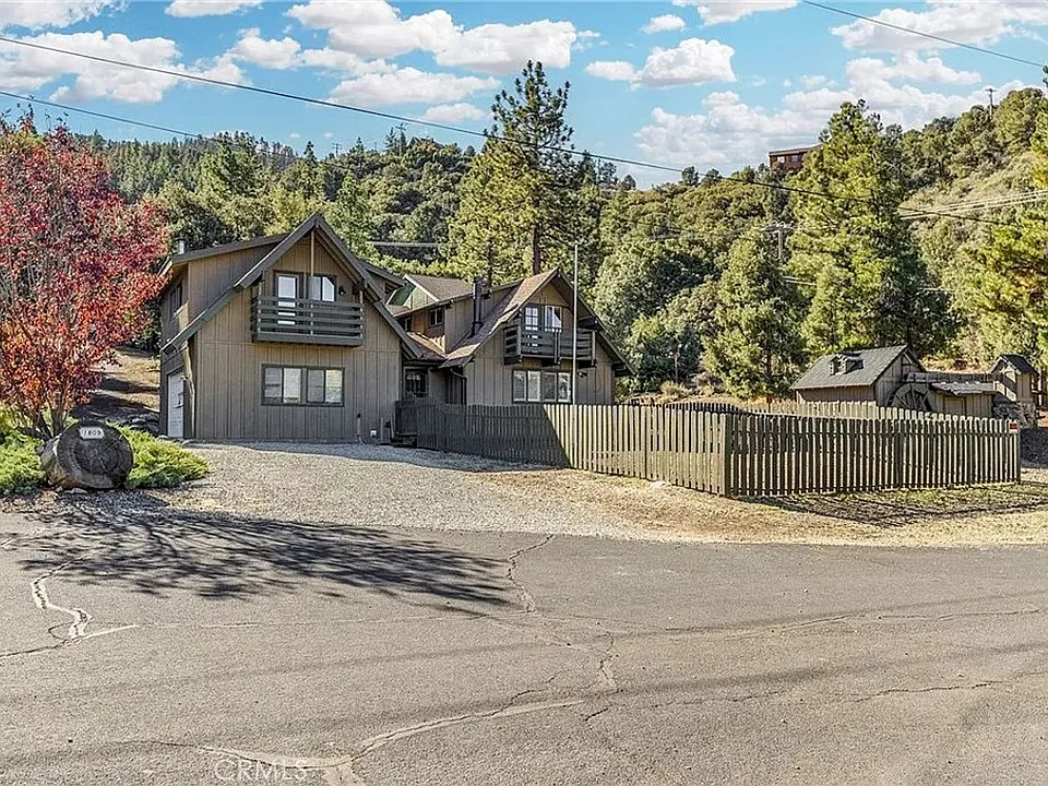 1809 Pioneer Way