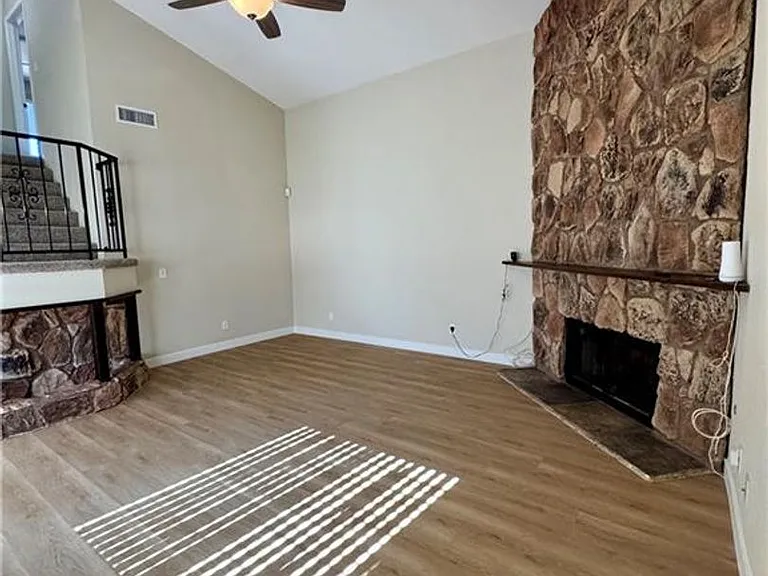 7749 Success Ct — Photo 19