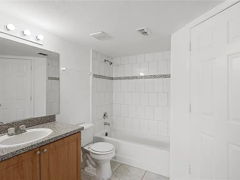 2204 Key West Ct #518 — Photo 20