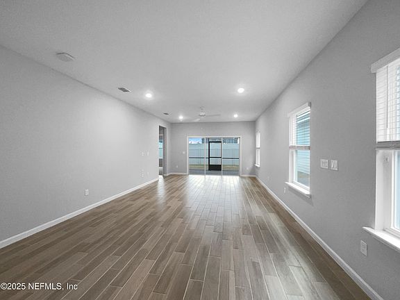 3rd image of 6347 LONGLEAF BRANCH Drive