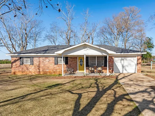210 Huey St, Midland City, AL 36350