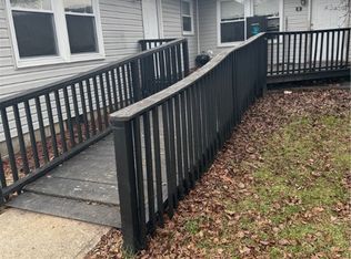 955 N Eastern School Rd, Pekin, IN 47165