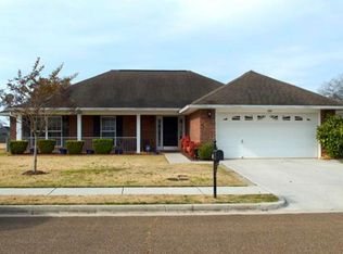 102 Shadow Trl SW, Huntsville, AL 35824