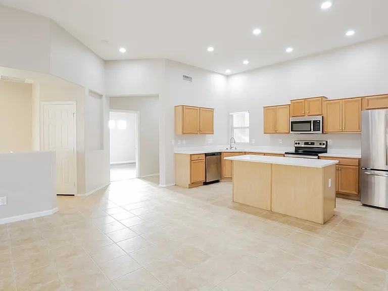 3441 E Baranca Ct — Photo 7