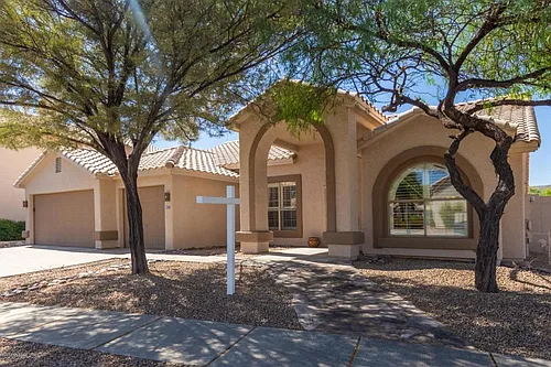 6831 W Rifle Way Photo 1