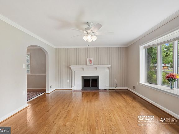 5th image of 5202 Ninian Ave