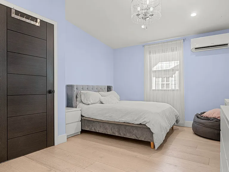5433 Royer Ave — Photo 15