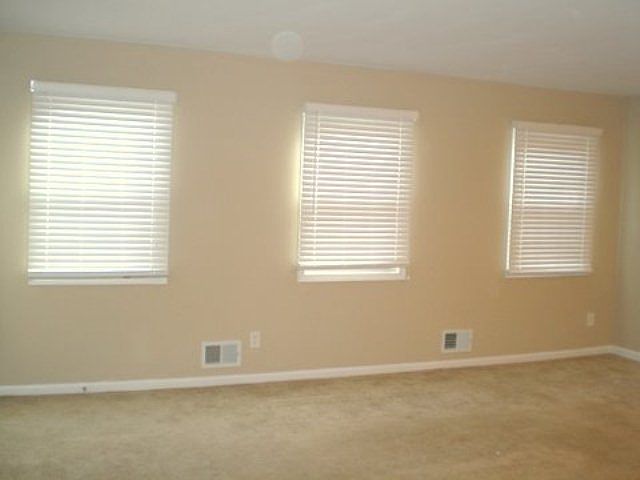 2nd image of 22 Max Dr APT 8B