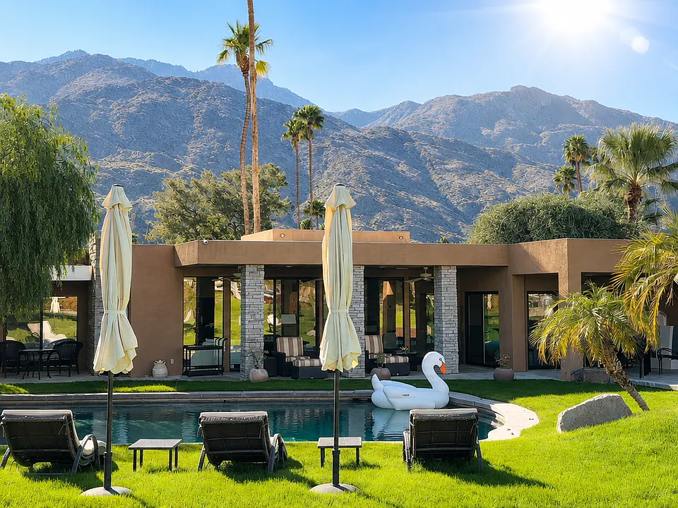 2386 S Alhambra Dr