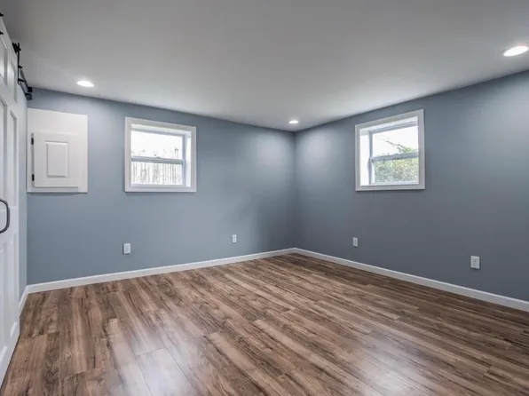 (undisclosed Address), Fairhaven, MA 02719