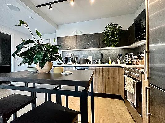 1st image of 880 Rogers Ave #325