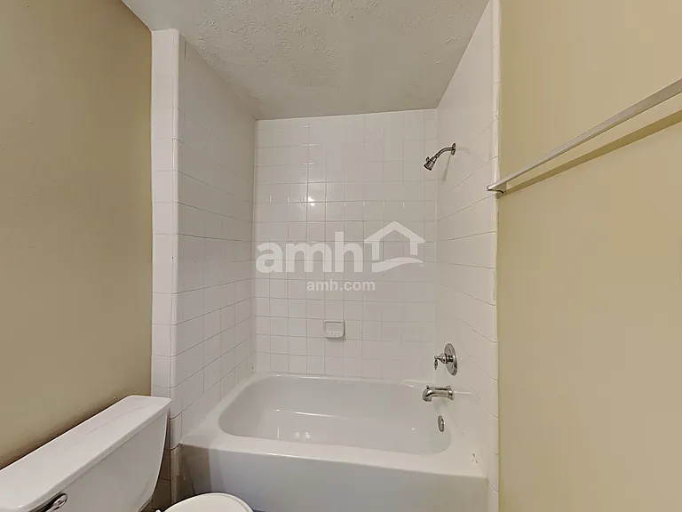 4002 Portman Glen Ln — Photo 16