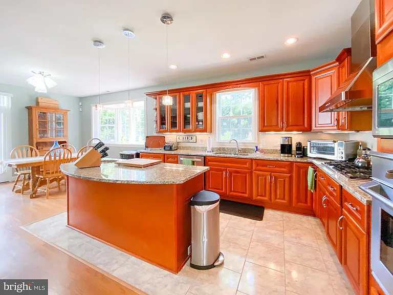 1947 Fay Pl — Photo 13