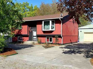 904 N Bessie Rd, Spokane, WA 99212