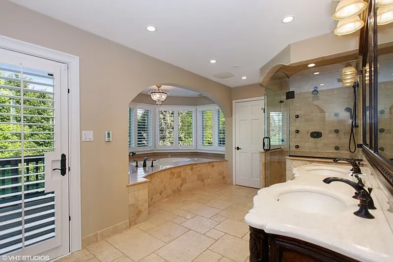 Thumbnail 17