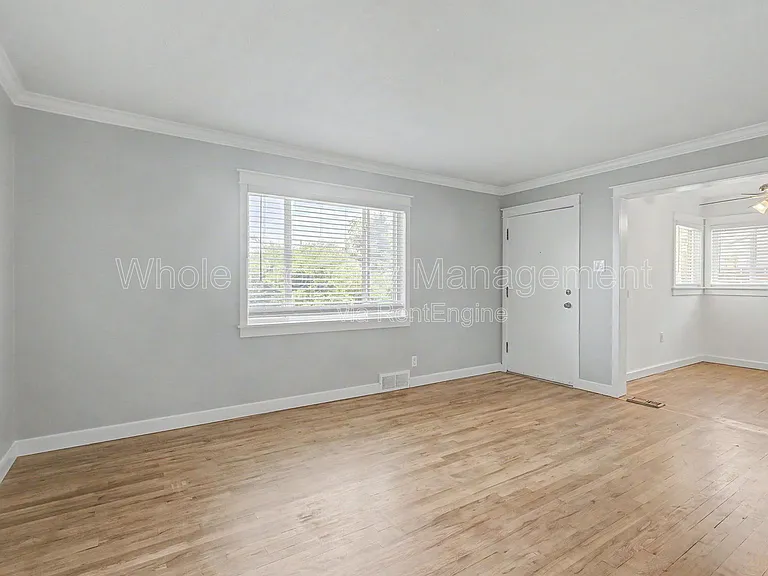 805 S Tejon St — Photo 2