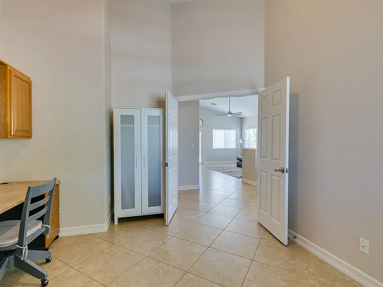 489 First Light St — Photo 26