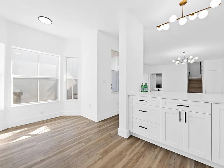 1551 Seagrape Way — Photo 11