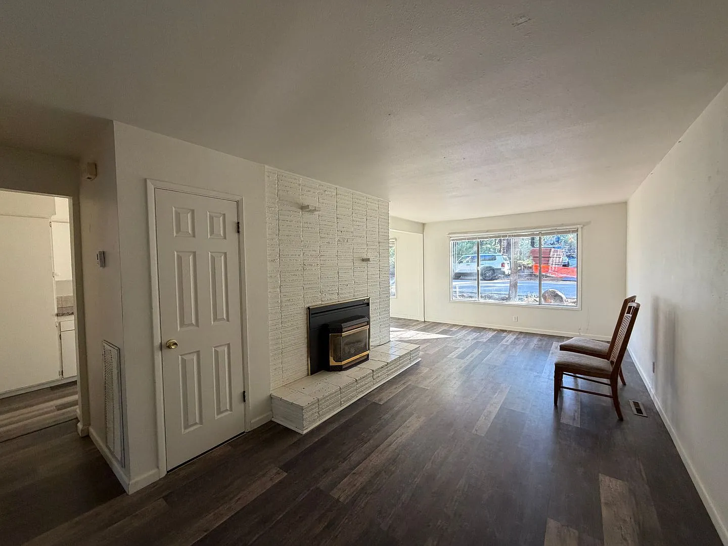 Backs to the Upper Truckee - 4 Bed, 2.5 Bath with 2 Car Garage — Photo 3