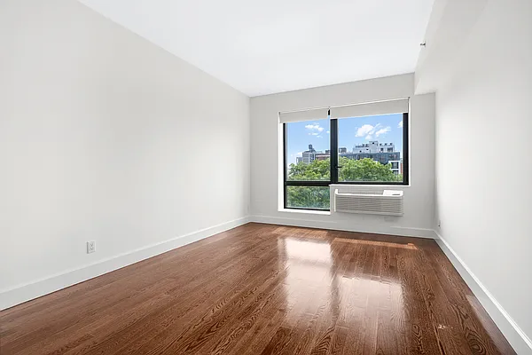 Rented by Compass | media 18