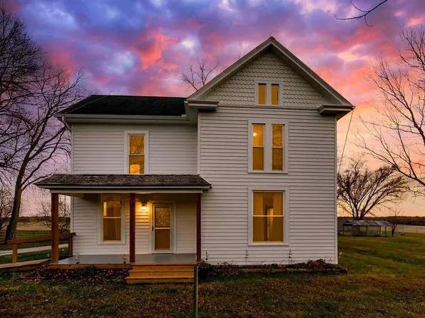 827 County Road Kk, Smithville, MO 64089